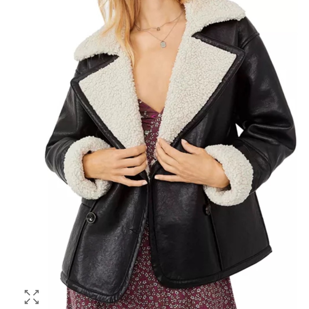 Free People, We The Free Black Kaja Vegan Bonded Peacoat - size XL